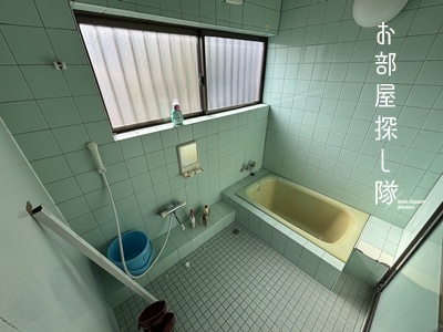 久留米市野中町の一戸建ての浴室