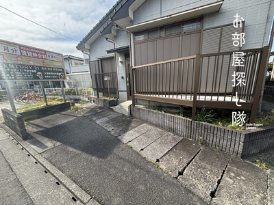 久留米市野中町の一戸建ての駐車場