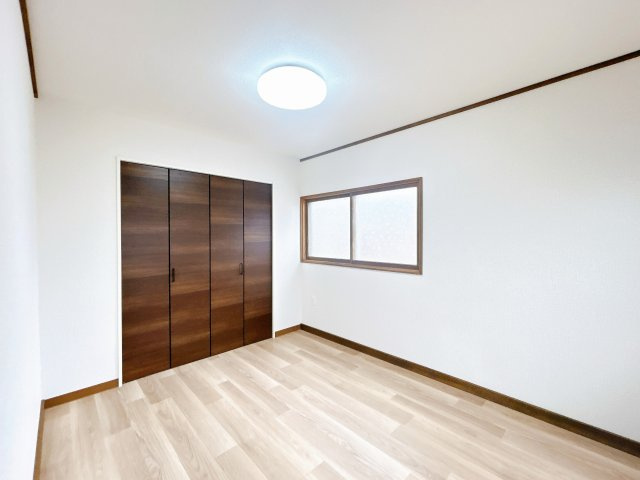 北見市田端町９番地１５　中古売家の洋室|【リフォーム済】２階7.5帖洋室です。