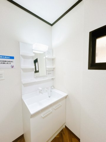 北見市田端町９番地１５　中古売家の独立洗面台|【リフォーム済】洗面台です。