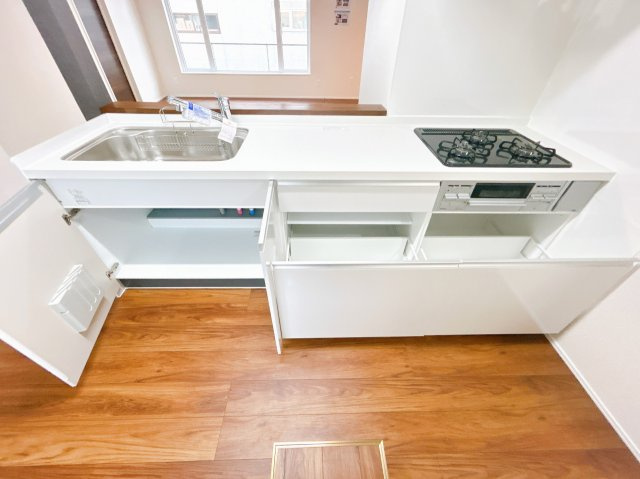 北見市田端町９番地１５　中古売家のキッチン|【リフォーム済】キッチン収納です。