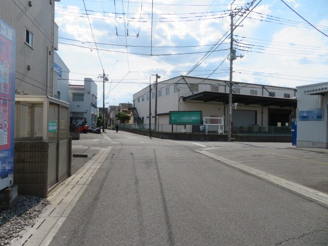 草加市弁天４丁目の倉庫