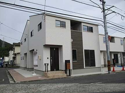 広島市佐伯区八幡東2丁目　新築住宅の外観
