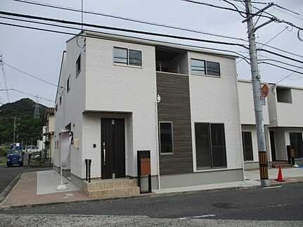 広島市佐伯区八幡東2丁目　新築住宅の外観