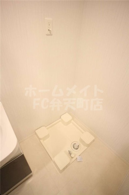【設備】 | ボンジュール築港 | 室内洗濯置き場です