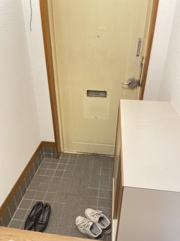 坂本マンションの玄関