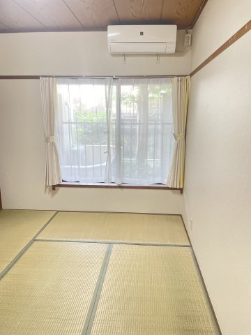 坂本マンションの和室