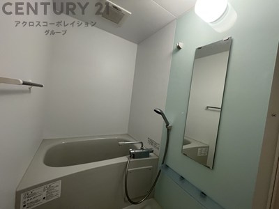 シンプルで機能的なユニットバスです！