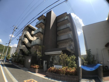 カメラ付きインターホン付いてます☆