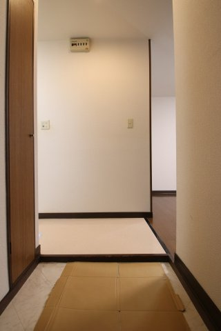【玄関】 | カーサ寺池