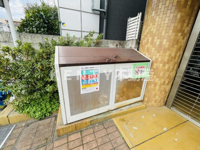 【設備】 | ガーデンハイツ小山 | ダストボックスあり