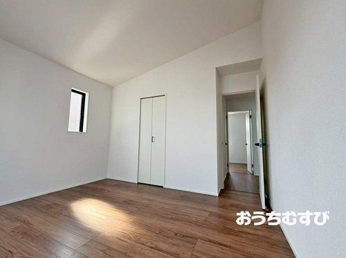 尾張旭市城山町三ツ池(全1棟)の洋室