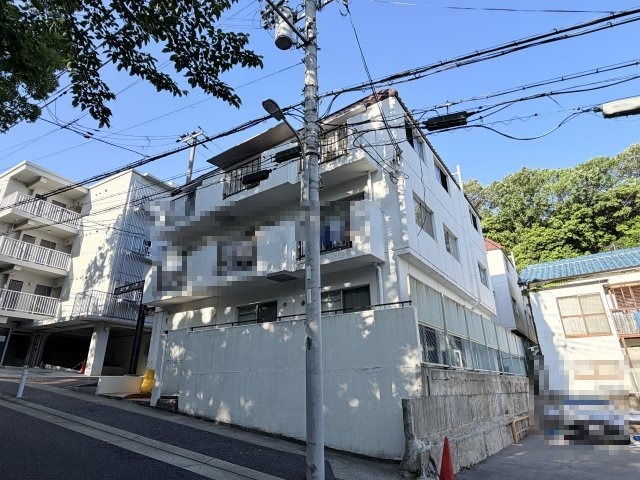 ユニーブル六甲南棟の外観