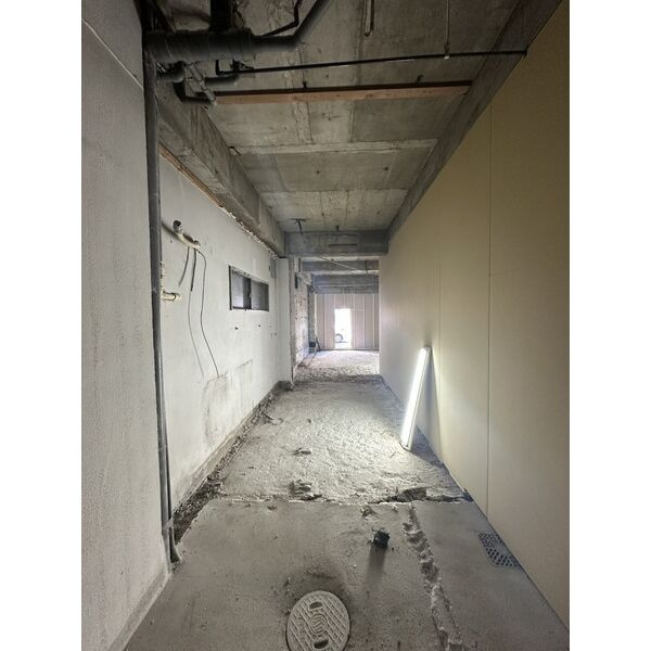 青山ビル【　1階路面店　】