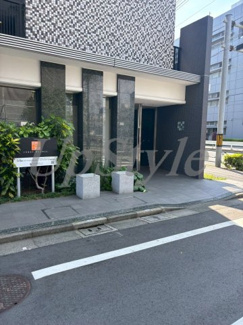 【エントランス】