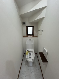 【トイレ】 | 安芸区矢野東４丁目　№3　新築戸建 | 1階　トイレ　各階にトイレ有　