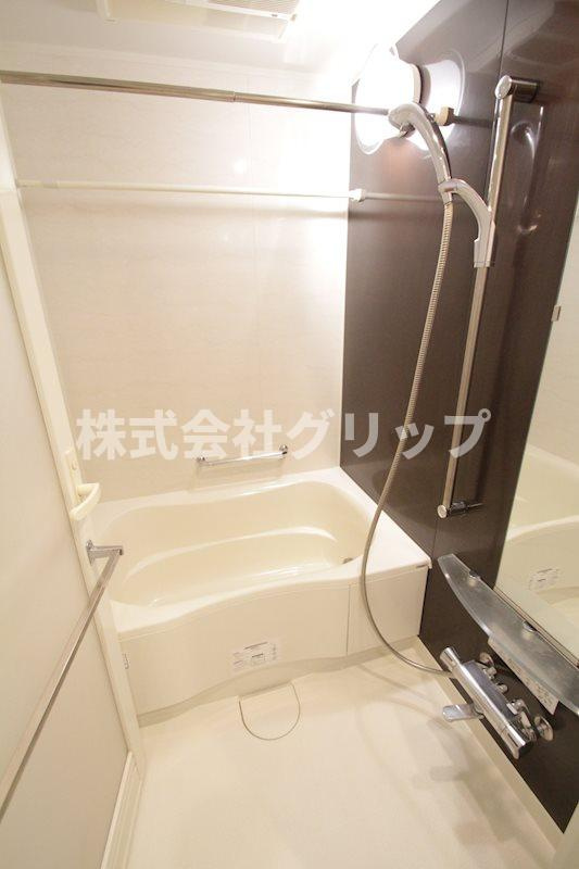 日神デュオステージ本牧の浴室