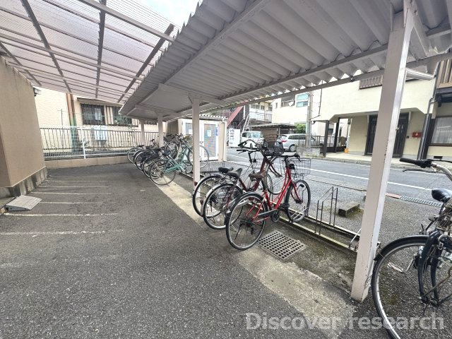 青梅東ガーデンわかぐさ公園の駐輪場|【駐輪場】