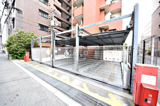 レシオ安堂寺　中央小学校区の駐車場|レシオ安堂寺　駐車場