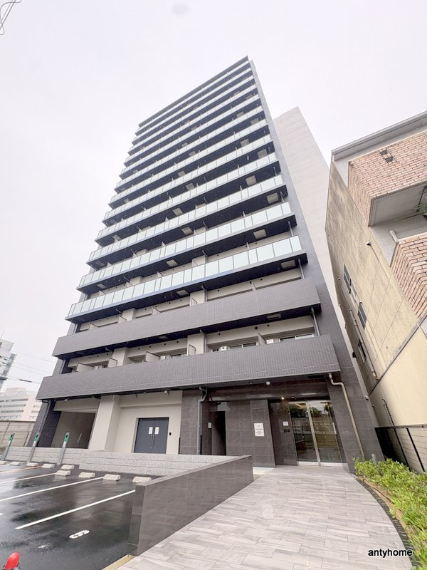 プレリスNEO大阪十三エルヴィオン　仲介手数料無料の外観