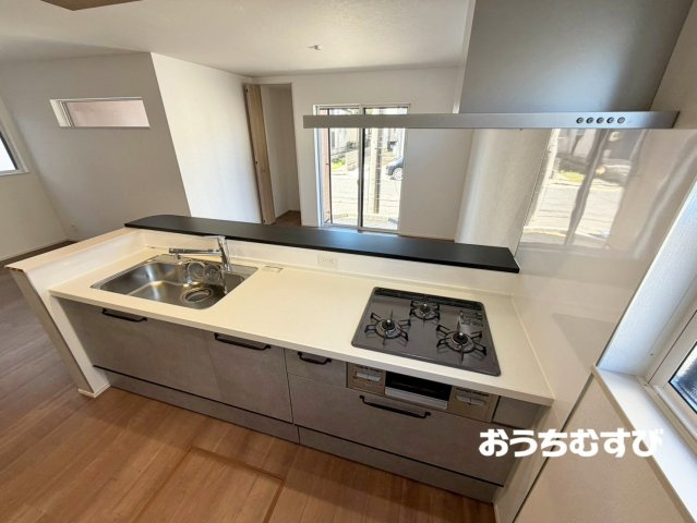 春日井市林島町第2(全4棟)の前面道路含む現地写真