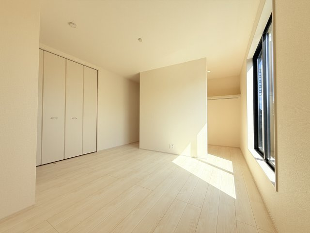 小美玉市希望ヶ丘1期　新築戸建　1号棟の洋室