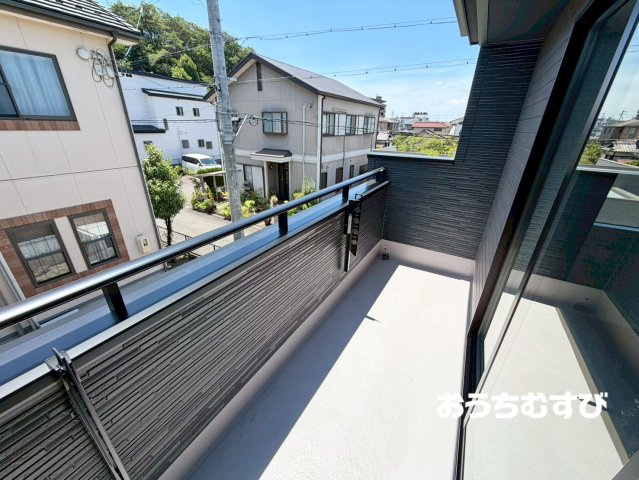 尾張旭市大塚町(全3棟)のバルコニー