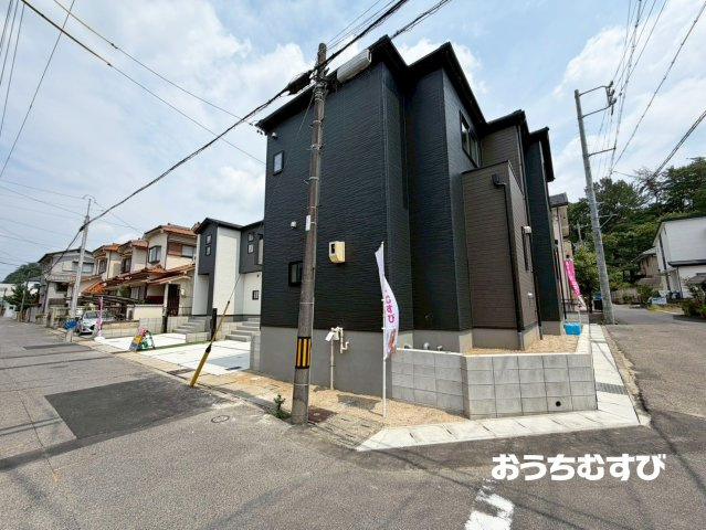 尾張旭市大塚町(全3棟)の前面道路含む現地写真