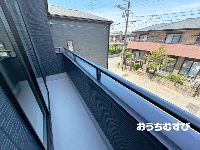 尾張旭市大塚町(全3棟)のバルコニー