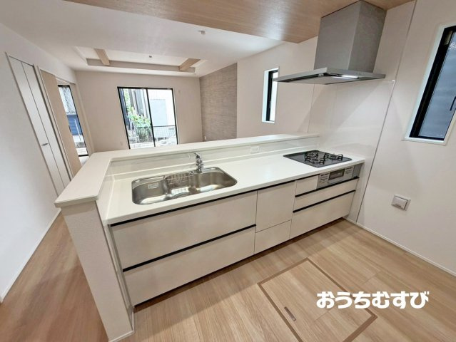 尾張旭市大塚町(全3棟)のキッチン