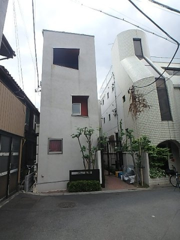 グランエッグス東大前の外観