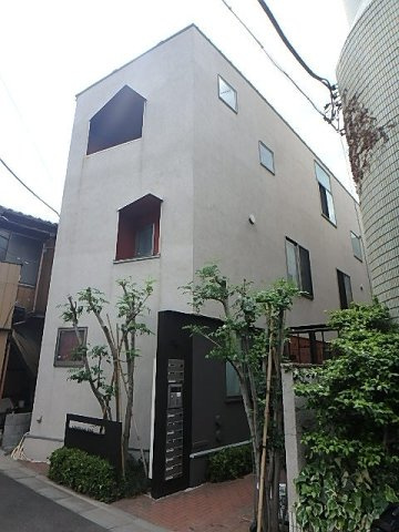グランエッグス東大前の外観