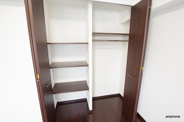 S-RESIDENCE淀屋橋 仲介手数料無料の収納