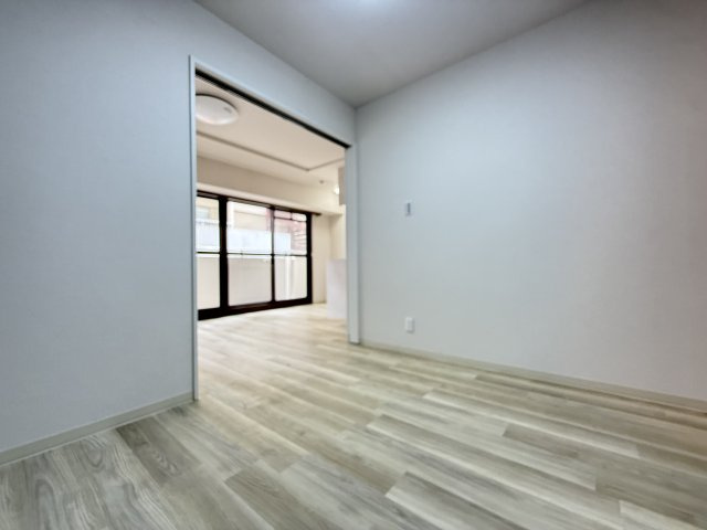 【寝室】パークモダン新大阪