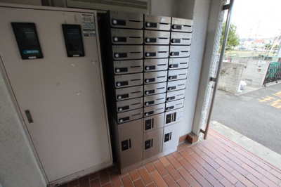 【設備】 | グランドハイツ杉田Ⅰ | 宅配ボックス