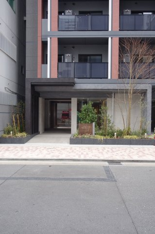 フレンシア御徒町のエントランス