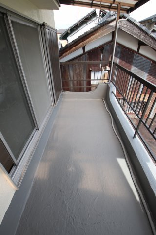 【バルコニー】 | 山中田貸家