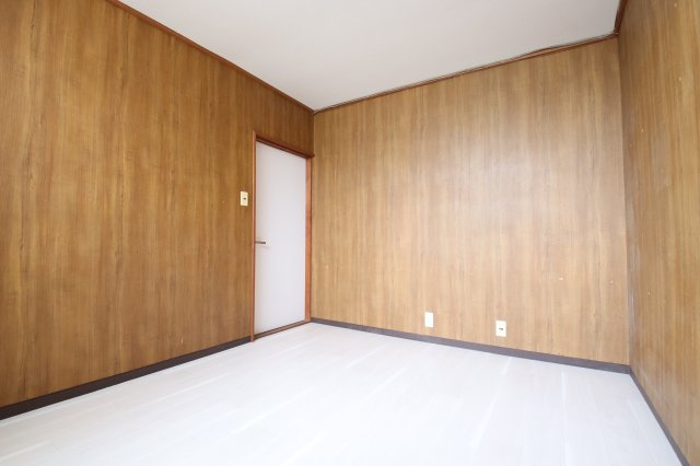 【洋室】 | 山中田貸家