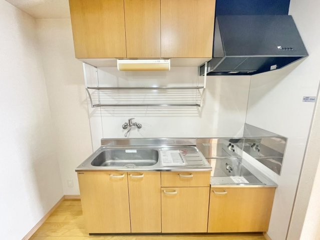 熊本市東区小山２丁目の賃貸マンションのキッチン