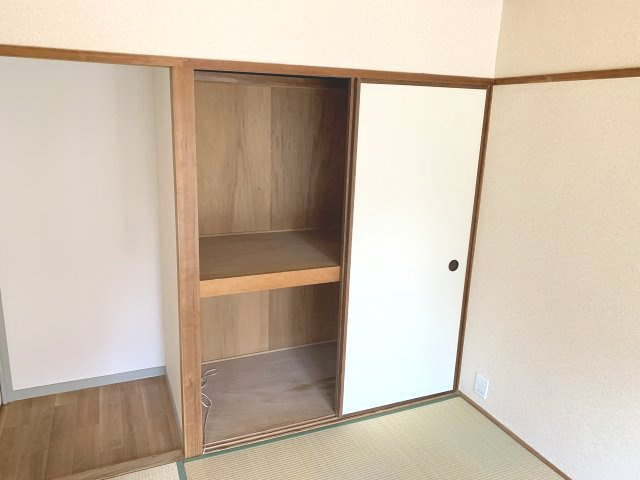 六甲スカイハイツの収納
