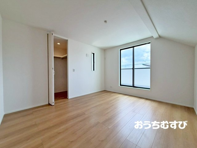 名東区西里町3丁目(全5棟)の洋室
