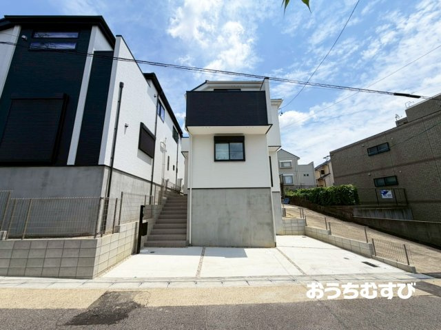 名東区西里町3丁目(全5棟)の駐車場