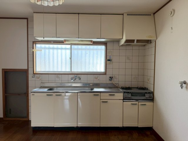 大和高田市南今里町戸建てのキッチン