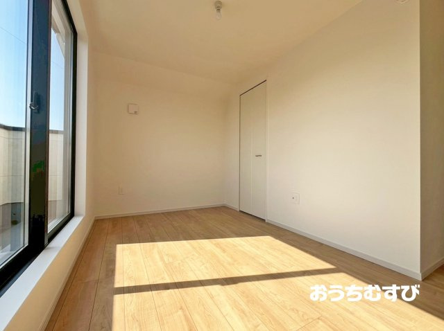 名東区極楽2丁目(全2棟)の洋室