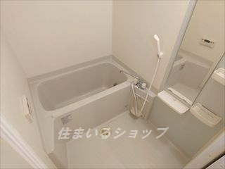 グレイス吉田　Ⅰ番館の浴室|追い焚き・浴室暖房乾燥機あり