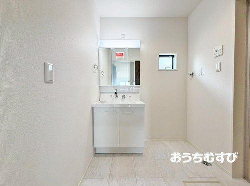 名古屋市名東区代万町241②(残1棟)の洗面所