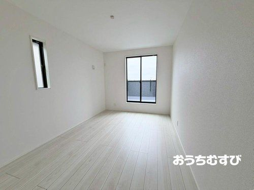 名古屋市名東区代万町241②(残1棟)の洋室