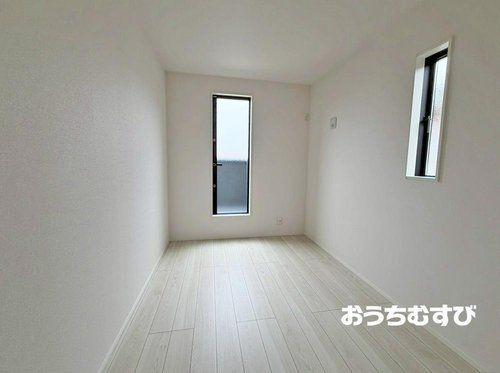 名古屋市名東区代万町241②(残1棟)の洋室