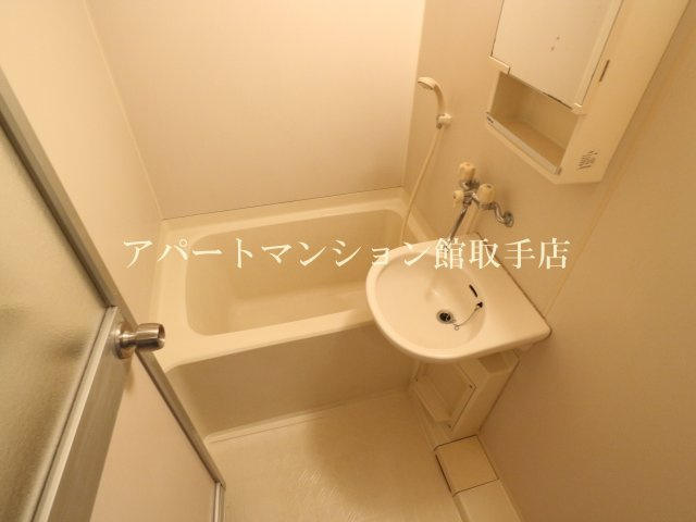 サンパレス21の浴室
