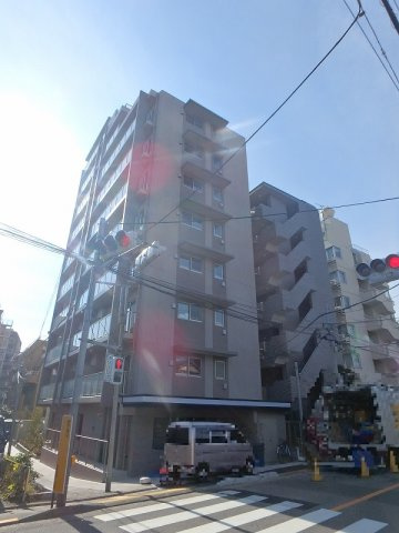 クレイシア江戸川橋レーヴの外観